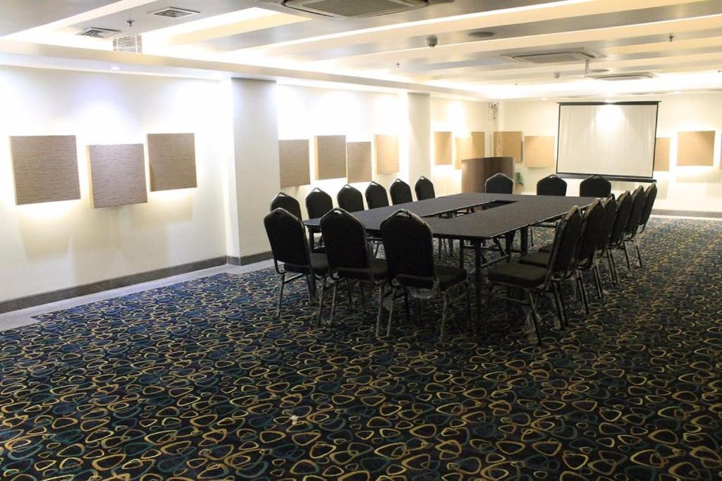 Hotel Aravali Heights Alwar Exterior foto
