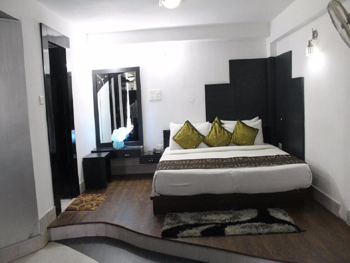 Hotel Aravali Heights Alwar Exterior foto
